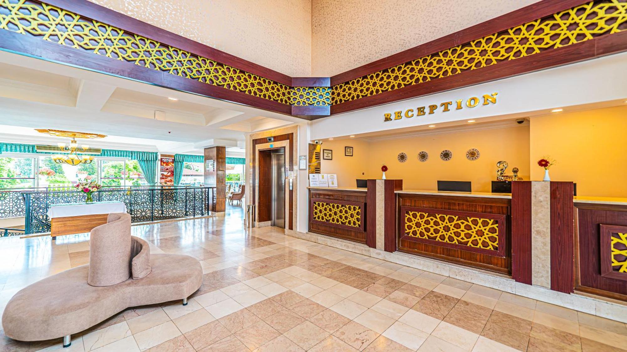 Viking Garden Hotel 케메르 외부 사진